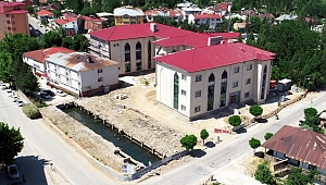 GÖKSUN BELEDİYE HİZMET BİNASI İNŞAATINDA SONA GELİNDİ