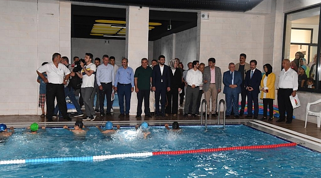 ONİKİŞUBAT BELEDİYESİ, YAZ OKULLARININ AÇILIŞINI YAPTI