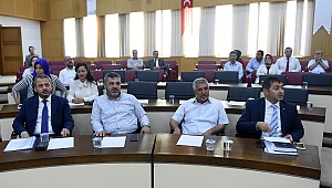 DULKADİROĞLU’NDAN GÜREŞE DESTEK
