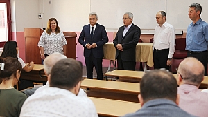 KMTSO BAŞKANI ZABUN TEKSTİL MÜHENDİSLERİNİN İLK DERSİNE KATILDI