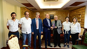 ÇİN CONTİNENTAL HOPE GROUP CEO’SU QWEN XU’NUN ÜNİVERSİTEMİZ REKTÖRÜ PROF. DR. NİYAZİ CAN’I ZİYARETİNDE İKİLİ İŞBİRLİĞİ KONULARI ELE ALINDI