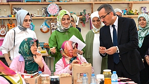 ÇOCUKLARA AHŞAPTAN SAĞLIKLI OYUNCAKLAR