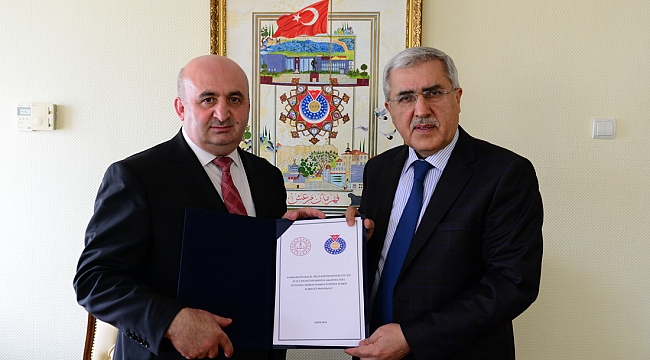 ÜNİVERSİTEMİZ VE KAHRAMANMARAŞ İL MEM ARASINDA ÖZEL YETENEKLİ ÖĞRENCİLERİN EĞİTİMİNE İLİŞKİN İŞBİRLİĞİ PROTOKOLÜ İMZALANDI