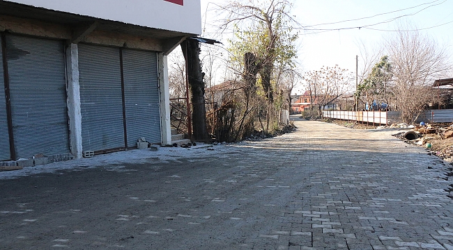 BÜYÜKŞEHİR’DEN ANDIRIN MAHALLE YOLLARINA PARKE