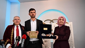 BAŞKAN MAHÇİÇEK, 14 ŞUBAT’TA SEVENLERİ KAVUŞTURDU