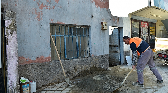 BAŞKAN OKAY, DİN KARDEŞİNİN BAĞRINA ÇOMAK VURMAYANIN MİRASINA SAHİP ÇIKTI