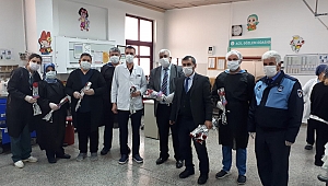 BAŞKAN MAHÇİÇEK’TEN SAĞLIK ÇALIŞANLARINA TEŞEKKÜR