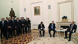 Cumhurbaşkanı Erdoğan'ın heyetinde Mahir Ünal'da yer aldı.