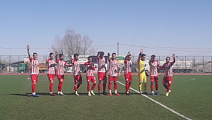 Elbistan spor Fırat Üniversitesi sporu güle-oynaya 2-0 galip