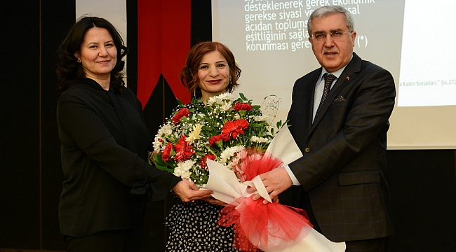 KSÜ’DE, 8 MART DÜNYA KADINLAR GÜNÜ KAPSAMINDA ‘İNSAN HAKLARI ÇERÇEVESİNDE KADIN ERKEK EŞİTLİĞİNİN ÖNEMİ’ KONULU KONFERANS DÜZENLENDİ