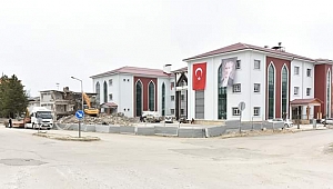GÖKSUN BAŞKAN AYDIN'LA HİZMETLERDE COŞUYOR VE HER GÜN BİR YENİLİĞE İMZA ATILIYOR