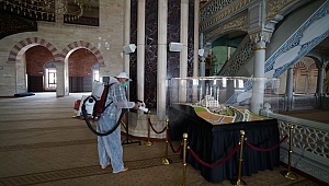 BÜYÜKŞEHİR CAMİLERİ İBADETE HAZIRLIYOR