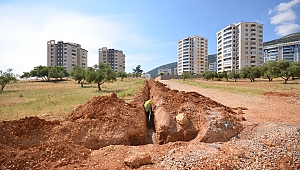 ONİKİŞUBAT’TA YENİ YERLEŞİMLERİN İÇME SUYU HATLARI YAPILIYOR