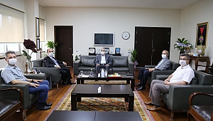 ÜNİVERSİTEMİZ REKTÖRÜ PROF. DR. NİYAZİ CAN’IN, KMTSO YÖNETİM KURULU BAŞKANI ŞAHİN BALCIOĞLU’NU ZİYARETİNDE KURUMLARARASI İŞBİRLİĞİ KONULARI ELE ALINDI
