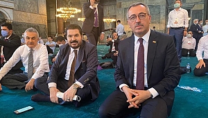 AYASOFYA CAMİİ’NDE İLK CUMA NAMAZI