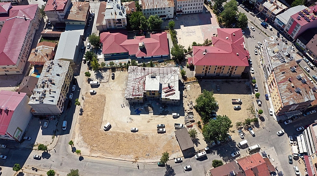 GÖKSUN MİLLET KONAĞI İNŞAATI SÜRÜYOR