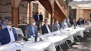 KAHRAMANMARAŞ 1. ULUSLARARASI ŞİİR VE EDEBİYAT GÜNLERİ TANITIM TOPLANTISI YAPILDI