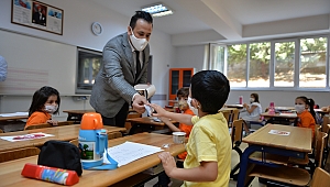 ÖĞRENCİLERE İSKUR GRUP’TAN ANLAMLI HEDİYE