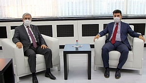 ÜNİVERSİTEMİZ REKTÖRÜ PROF. DR. NİYAZİ CAN’IN, GAÜN REKTÖRÜ ÖZAYDIN VE KİYÜ REKTÖRÜ KARACOŞKUN’U ZİYARETİNDE BÖLGESEL İŞBİRLİĞİ KONULARI GÖRÜŞÜLDÜ