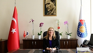 ÜNİVERSİTEMİZ SAĞLIK BİLİMLERİ FAKÜLTESİ TARAFINDAN 14 KASIM DÜNYA DİYABET GÜNÜ BİLGİLENDİRMESİ YAPILDI