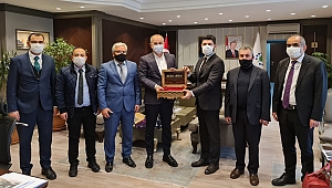KGC YÖNETİMİ TOKİ BAŞKANI ÖMER BULUT İLE GÖRÜŞTÜ