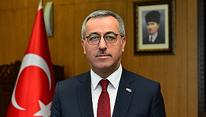 BAŞKAN GÜNGÖR, “ŞEHRİMİZE KAHRAMANLIK ÜNVANININ VERİLİŞİNİN 48. YILDÖNÜMÜ KUTLU OLSUN” DEDİ.