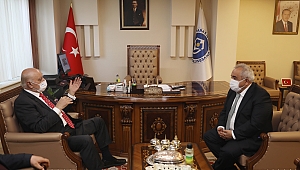 MEHMET SAĞLAM’DAN KİÜ REKTÖRÜ PROF. DR. SAMİ ÖZGÜL’E “HAYIRLI OLSUN” ZİYARETİ