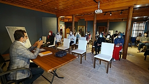 AKADEMİ’DE YENİ DÖNEMİN İLK DERS ZİLİ ÇALDI