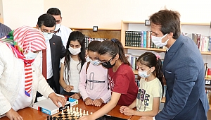 Türk Filologu Tarık Cemal Kutlu Adına Kütüphane Açıldı