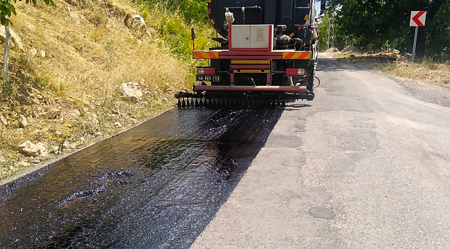 DULKADİROĞLU VE ÇAĞLAYANCERİT’TE 34 KİLOMETRE YOL YENİLENİYOR