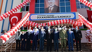 DULKADİROĞLU’NDAN KIRTASİYE YARDIMI