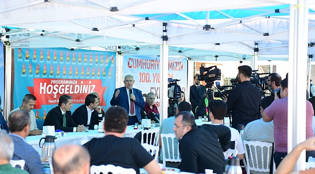 BAŞKAN MAHÇİÇEK, EXPO 2023 ALANINDA BASIN MENSUPLARIYLA BİR ARAYA GELDİ