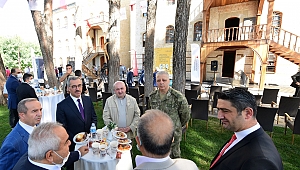 ÇÜNKÜ, SÖZ İYİLEŞTİRİR!
