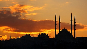 KAHRAMANMARAŞTA GÜN BATIMI ve ABDÜLHAMİTHAN CAMİ