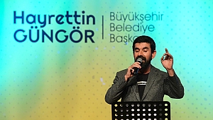 Sanatseverler Şiir Gecesine Akın Etti