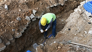 AYAKLICAOLUK MAHALLESİNDE İÇME SUYU ÇALIŞMALARI DEVAM EDİYOR
