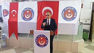 TÜRK SAĞLIK SEN BAŞARILI BAŞKAN MEHMET ÖZER İLE DEVAM DEDİ.