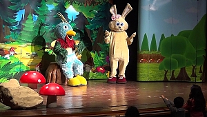 Ormanlar Kralı Aslan’ı Minikler İlgiyle İzledi
