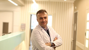 Uyku öncesi sigara ve alkol tüketilmemeli… Dikkat! Bedeni uykuya zorlamak sinirli hissettiriyor…