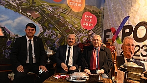 YEREL YÖNETİMLER GENEL BAŞKAN YARDIMCISI VELİ BÖKE 2023 EXPO STANDINI GEZDİ