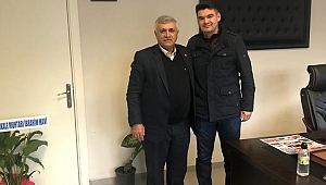 Birlik başkanı Vakkas Kuzu dan Elbistan ilce tarim müdürü İsmail Çitil e ziyaret...