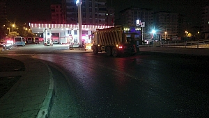 BÜYÜKŞEHİR EKİPLERİ TEYAKKUZDA, YOLLAR AÇIK