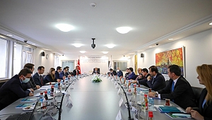 Üniversitemiz Rektörü Prof. Dr. Niyazi Can, Türkiye Adalet Akademisi Danışma Kurulu Toplantısına Katıldı