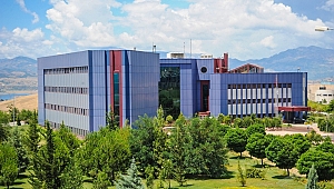 Üniversitemiz Erasmus Gençlik Alanında Akredite Oldu