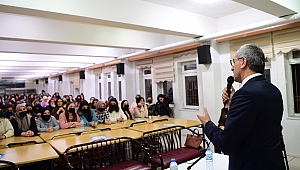 BAŞKAN GÜNGÖR SOSYAL BİLİMLER LİSESİ ÖĞRENCİLERİYLE BULUŞTU