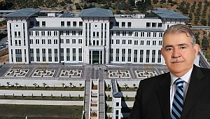 Başkan Mahçiçek’ten hem anlamlı hem de sürprizli Tıp Bayramı mesajı