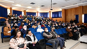 KSÜ’DE, ‘MİLLİ MÜCADELEDE MEHMET AKİF VE İSTİKLAL MARŞI’ KONULU KONFERANS DÜZENLENDİ