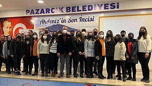 SANKO ÜNİVERSİTESİ AKADEMİSYENLERİ PAZARCIK’TA ÖĞRENCİLERLE BULUŞTU