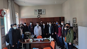 TIP BAYRAMINDA SÜTÇÜ İMAM A.İ.H.L. ÖĞRENCİLERİNDEN ANLAMLI KUTLAMA