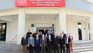 ÜNİVERSİTEMİZ YAŞLILARA SAYGI HAFTASINI KONSER İLE KUTLADI